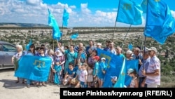 День крымскотатарского флага в Бахчисарае, 25 июня 2019 года